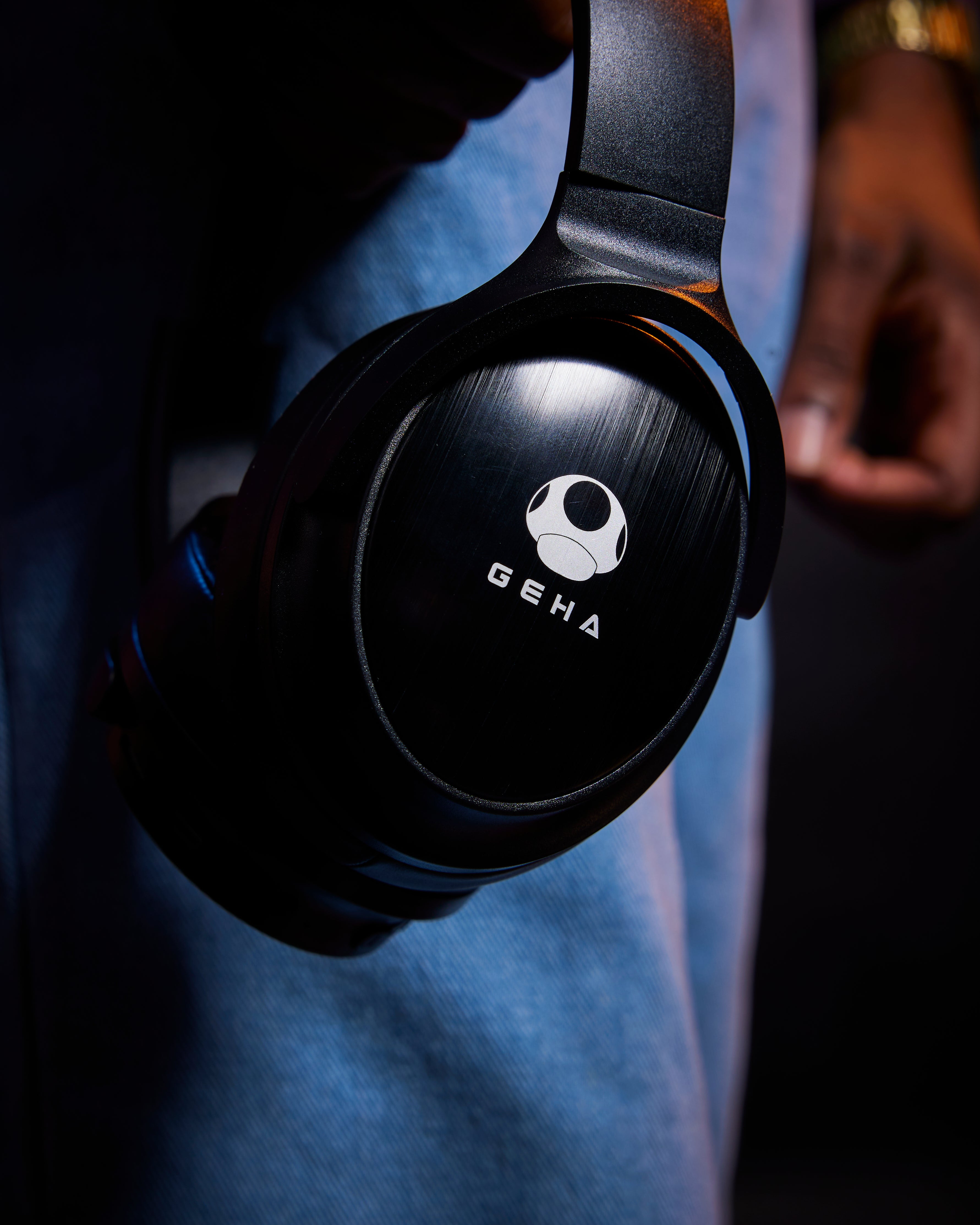 Geha_Headphones_053.jpg